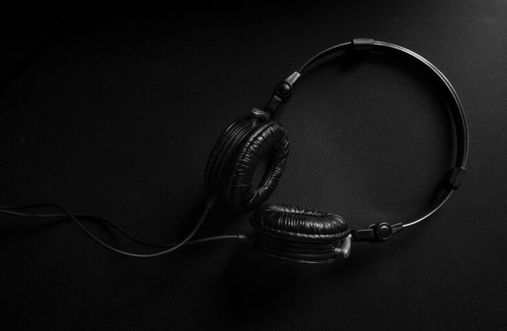 Podcasts zu Alphabetisierung und Grundbildung