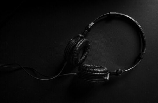 Podcasts zu Alphabetisierung und Grundbildung